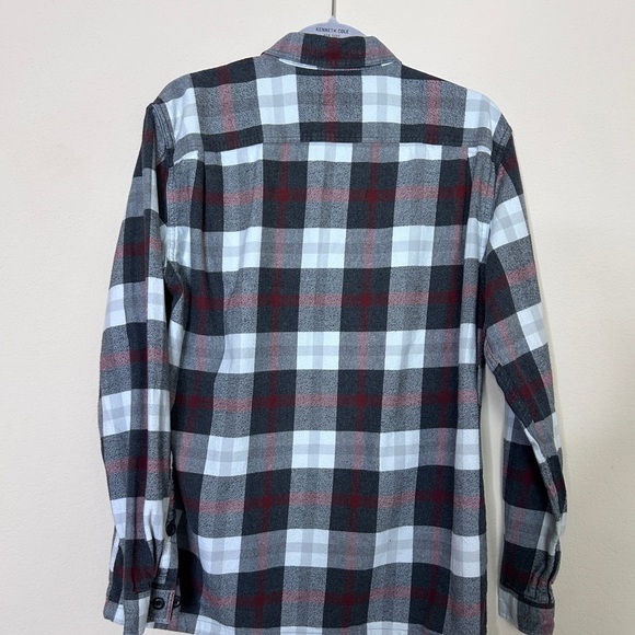 Patagonia Plaid Button Down Size M - Picture 4 of 10